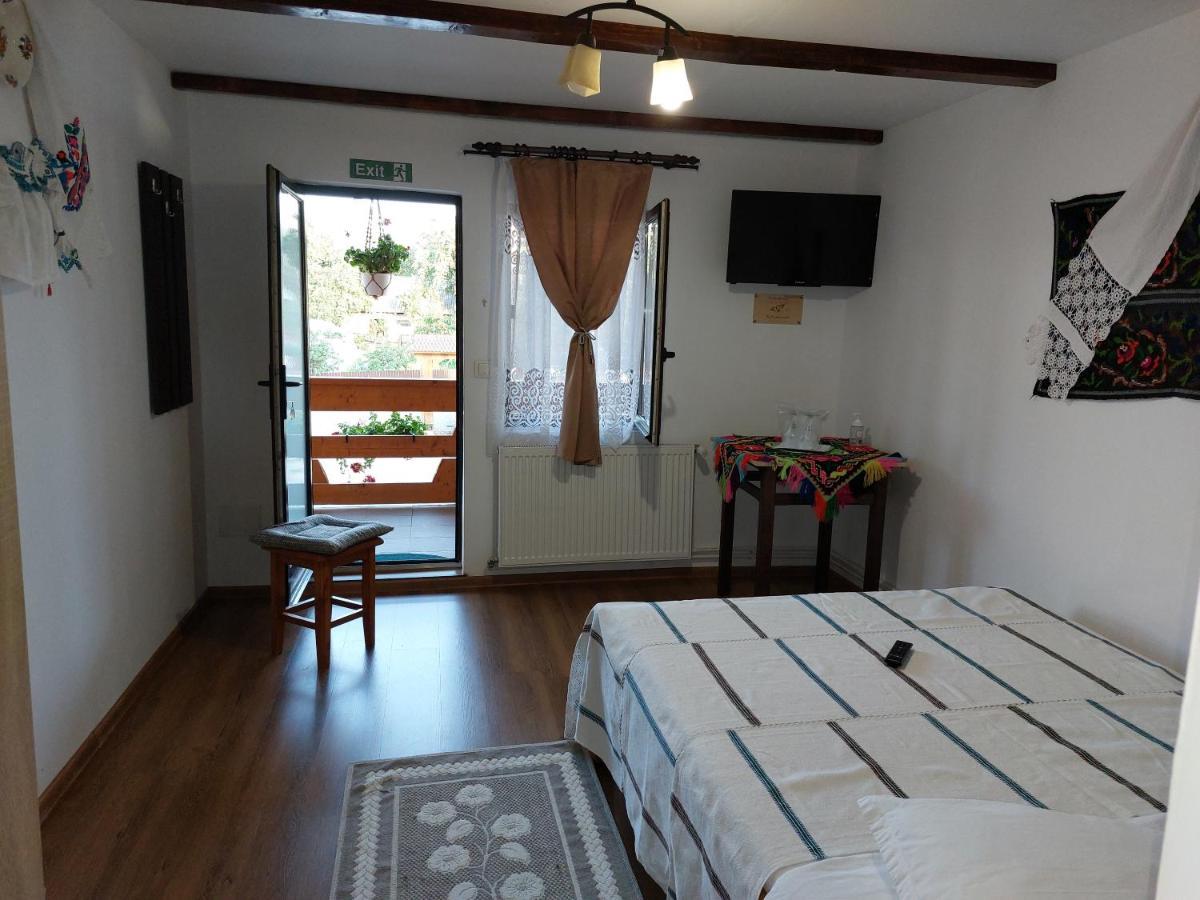 Pensiune Agroturistica "Casa Teodora" Budeşti المظهر الخارجي الصورة